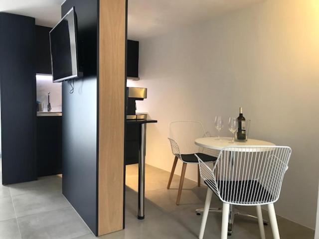 Acogedor Estudio Suite En Urbanizacion Tranquila 파마라 외부 사진
